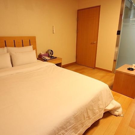 Prince Hotel Seul Exterior foto