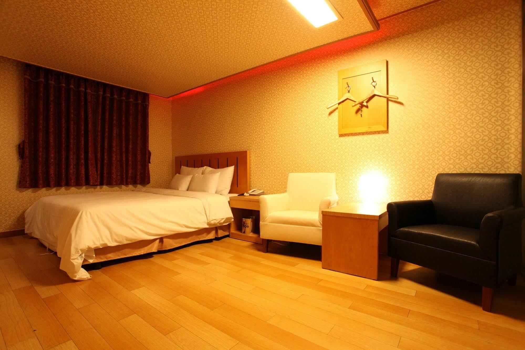 Prince Hotel Seul Exterior foto